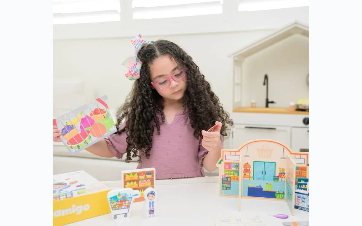 Hola Amigo three-month Spanish learning adventure bundle
