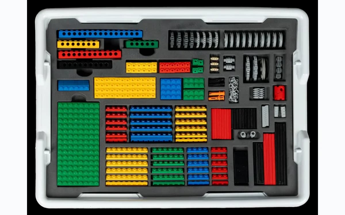 ibrick reusable STEM construction kit
