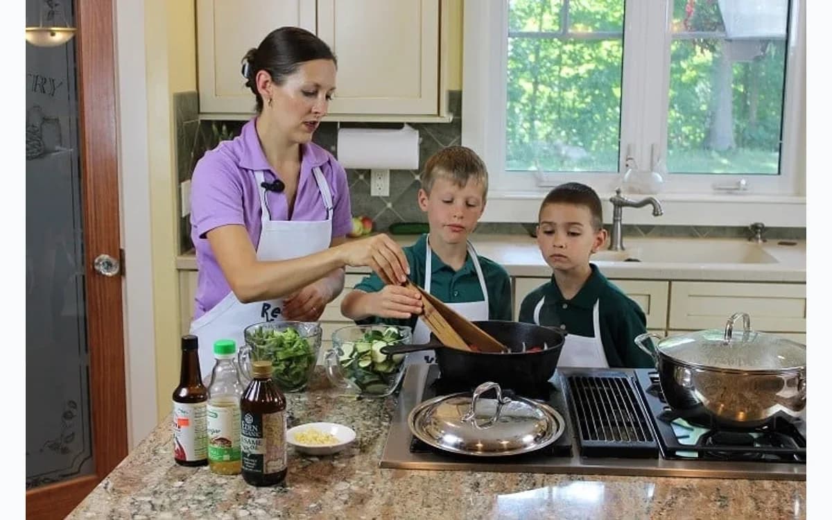 Kids Cook Real Food advanced stir-fry lesson